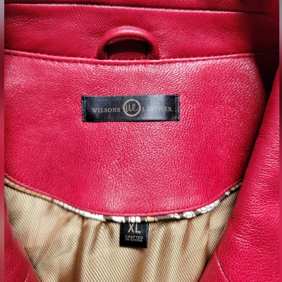 Leather jacket - Picture 5 of 7